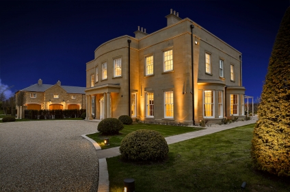 classic-scottish-country-house-overlooking-golf-course-5